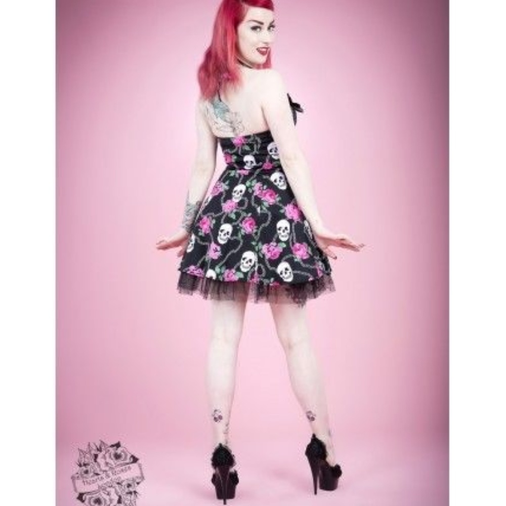 Hearts & Roses Black Pinup Skulls Halter Dress sml